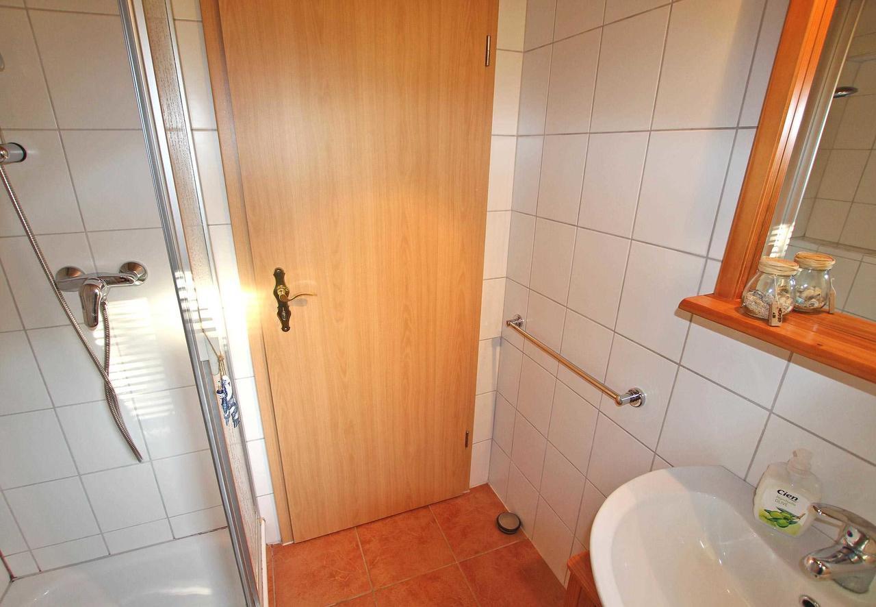Ferienhaus Mit Separater Wohnung Waren See 9441 Buitenkant foto