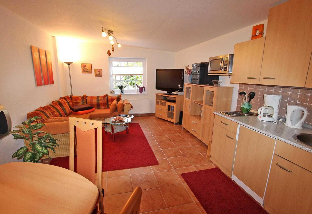 Ferienhaus Mit Separater Wohnung Waren See 9441 Buitenkant foto